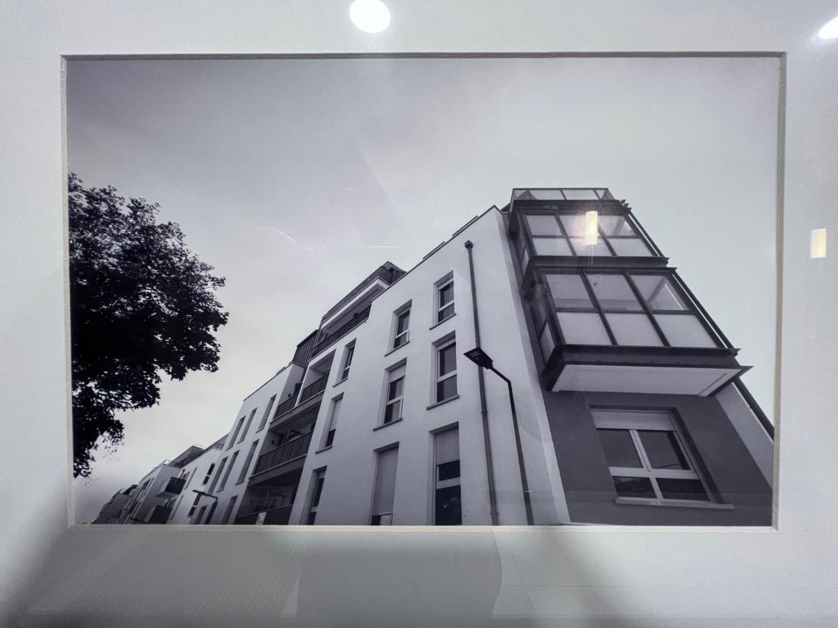 Chambre Individuelle Dans Un Appartement A 37 De Champs Elysees سارتروفيل المظهر الخارجي الصورة